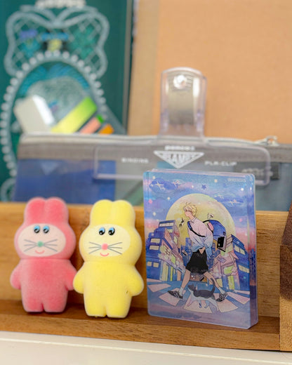 Zero Gravity Free Standing Acrylic Stand