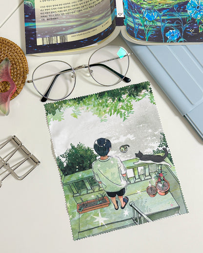 Greenish Light - Microfiber Lens Cloth